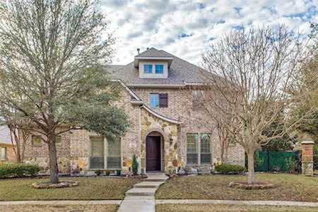 863 Falcon Trace Drive Allen, TX 75013
