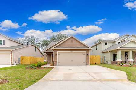 2167 Bayshore Drive Niceville, FL 32578