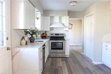 134 Glen Echo Dr Norfolk, VA 23505