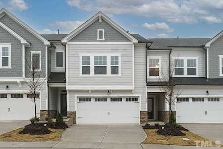 1105 Canary Pepper Drive Durham, NC 27713