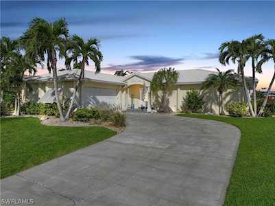 2814 Sancho Panza Ct Punta Gorda, FL 33950