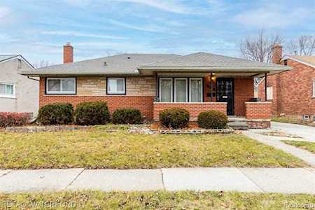 29604 Julius Blvd Westland, MI 48186