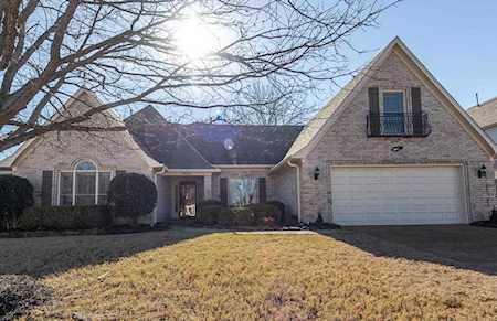 9930 N Windward Slope Dr Lakeland, TN 38002