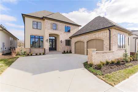 9345 Linden Reserve Dr Prairie Village, KS 66207