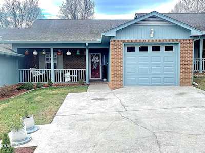 1939 Locarno Dr Knoxville, TN 37914