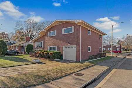 821 Center Ave Newport News, VA 23605