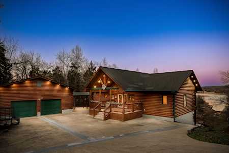 101 Charlies Cove Piney Flats, TENNESSEE 37686
