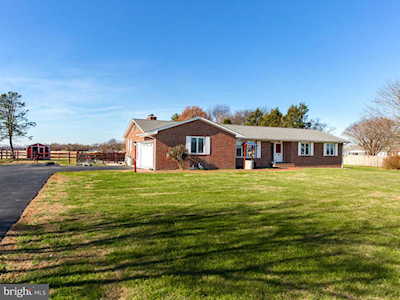 1185 Chimney Hill Rd Felton, DE 19943