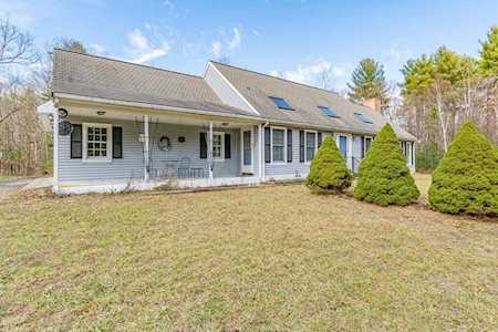 3 Ottada Way Pepperell, MA 01463