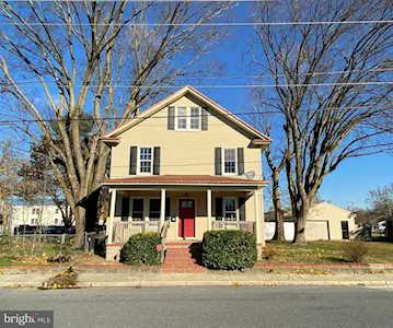 813 Grove St E Delmar, DE 19940