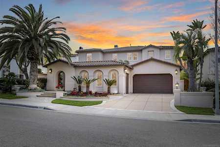2809 Carrillo Way Carlsbad, CA 92009