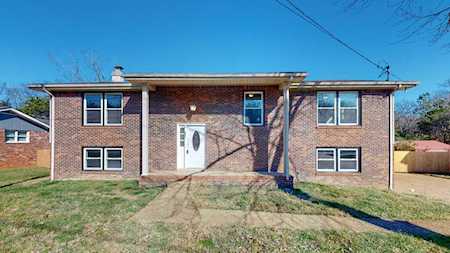504 Bluewater Dr Nashville, TN 37217