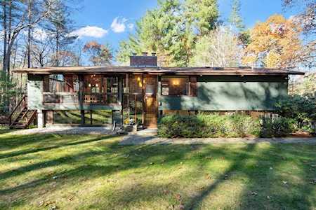 16 Stoney Gate Carlisle, MA 01741