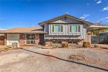 2544 Golfers St Las Vegas, NV 89142