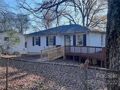 900 Herrin Ave Charlotte, NC 28205