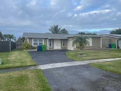12031 NW 29th Mnr Sunrise, FL 33323
