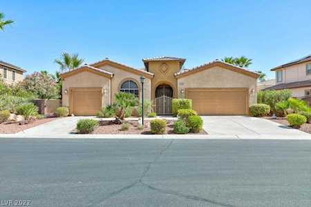 8090 Villa Del Viento Dr Las Vegas, NV 89131