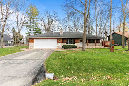 861 Brookfield Ln Neenah, Village of Fox Crossing, WI 54956