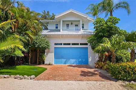 835 North Shore Dr Anna Maria, FL 34216