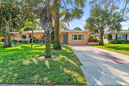 4562 14th Ave N St. Petersburg, FL 33713