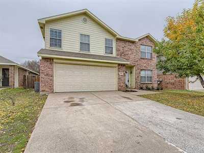4833 Trail Hollow Drive Fort Worth, TX 76244