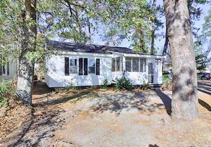 1105 Merriman Rd. Georgetown, SC 29440