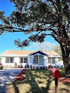 130 Ridge Ave Winter Haven, FL 33880