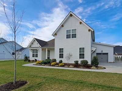 2817 Bertram Ct Murfreesboro, TN 37129