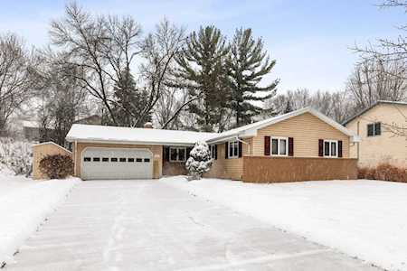 1601 Raleigh Drive Burnsville, MN 55337