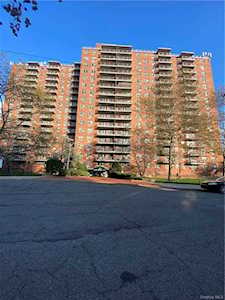 3410 De Reimer Avenue #2L Bronx, NY 10475