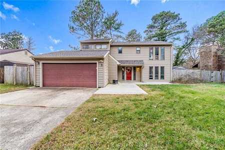 917 Golden Cypress Ct Chesapeake, VA 23320