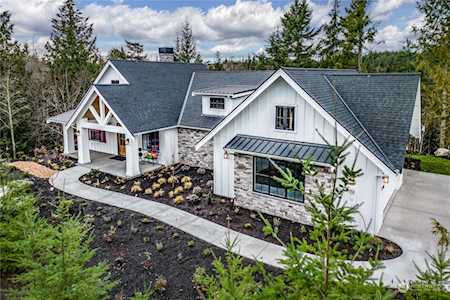 9260 NE White Horse Dr Kingston, WA 98346