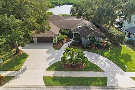 9055 Baywood Park Dr Seminole, FL 33777