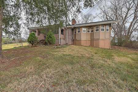 298 Oak Glen Circle Fall Branch, TENNESSEE 37656