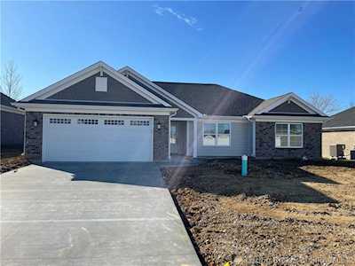2412 Ridgewood Court Jeffersonville, IN 47130