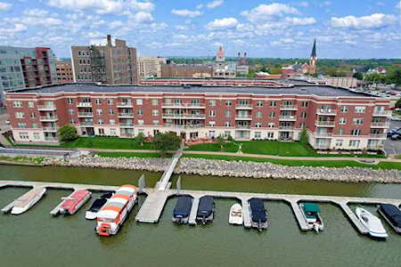 118 S Washington St #307B Green Bay, City of Green Bay, WI 54301