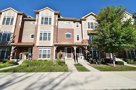 408 N 1st St Geneva, IL 60134