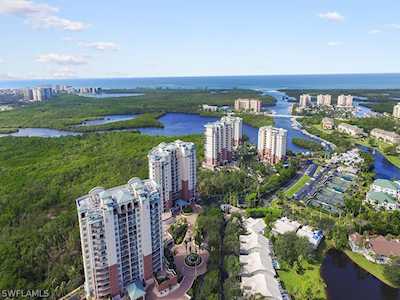 455 Cove Tower Dr #903 Naples, FL 34110