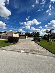 389 Nolane Ln Polk City, FL 33868