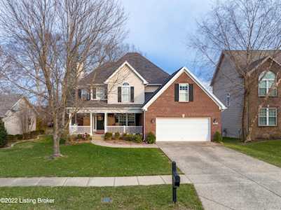 4823 Napa Ridge Way Louisville, KY 40299