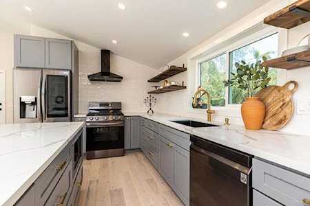 6495 Rainbow Heights Road Fallbrook, CA 92028