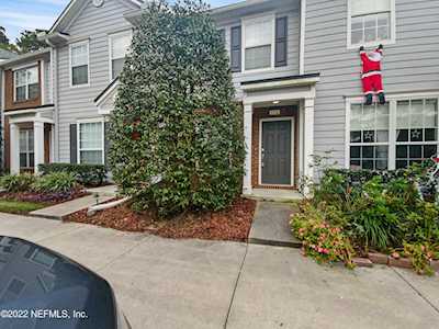 3732 Summerlin LN N Jacksonville, FL 32224