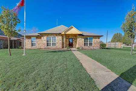 5101 Bobtown Road Garland, TX 75043