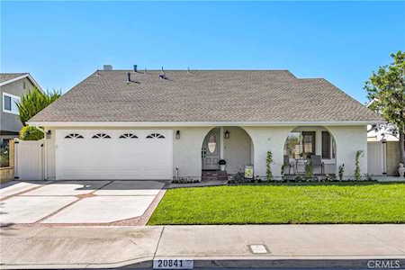 20841 Hunter Ln Huntington Beach, CA 92646