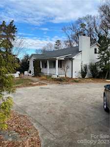 1001 Coddington Place Charlotte, NC 28211
