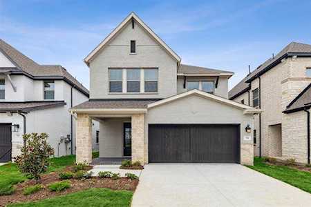 725 Red Fork Drive Lewisville, TX 75056