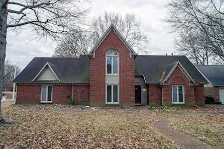 8567 Timber Walk Cv Memphis, TN 38018