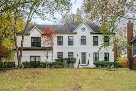 8647 Cedar Trails Dr Memphis, TN 38016