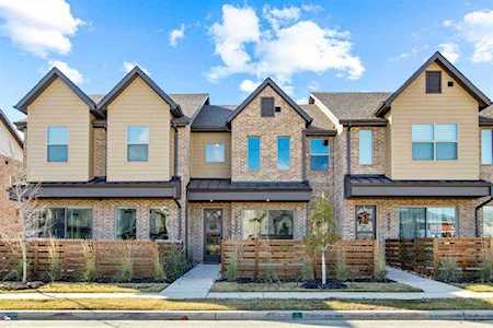 7329 Ventura Lane Grand Prairie, TX 75054