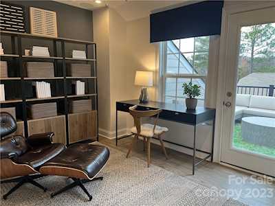 2562 Deacon Ave Charlotte, NC 28204